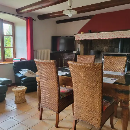 Se Reconnecter A La Nature Au 3 Etoiles De Montager A Andre De Chalencon Holiday home *