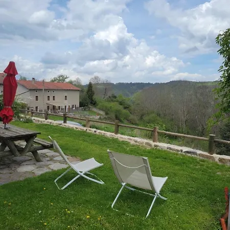 Se Reconnecter A La Nature Au 3 Etoiles De Montager A Andre De Chalencon Holiday home