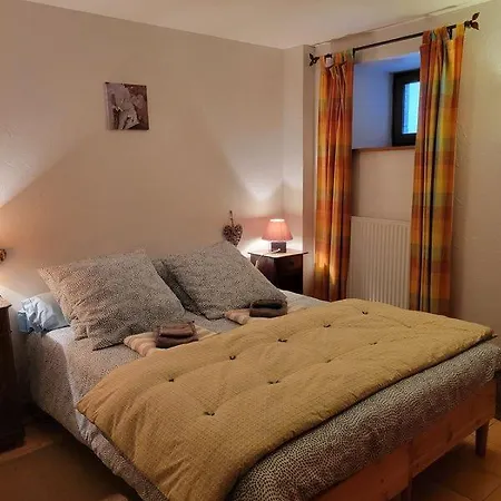 Se Reconnecter A La Nature Au 3 Etoiles De Montager A Andre De Chalencon *