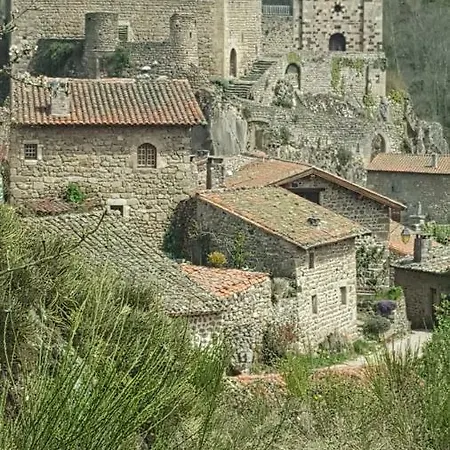 Holiday home Se Reconnecter A La Nature Au 3 Etoiles De Montager A Andre De Chalencon *
