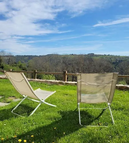 Se Reconnecter à La Nature Au 3 étoiles De Montager à André De Chalencon Hébergement de vacances *