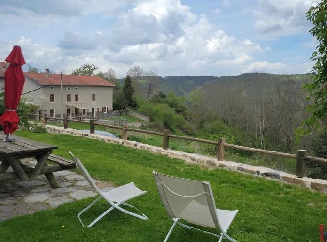 Se Reconnecter à La Nature Au 3 étoiles De Montager à André De Chalencon Hébergement de vacances