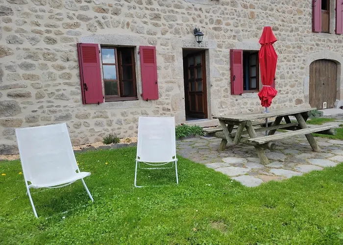 Hébergement de vacances Se Reconnecter à La Nature Au 3 étoiles De Montager à André De Chalencon Saint-Andre-de-Chalencon