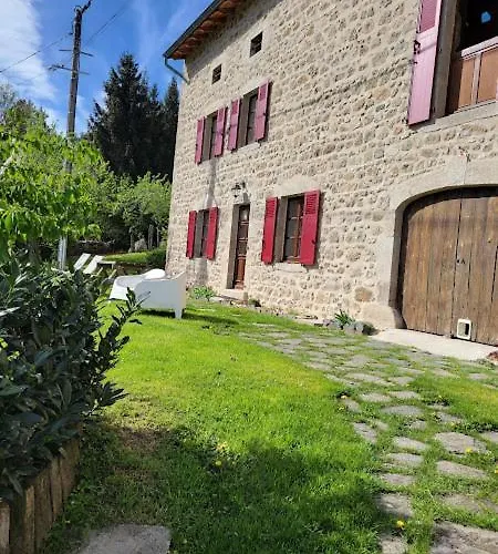 Hébergement de vacances Se Reconnecter à La Nature Au 3 étoiles De Montager à André De Chalencon Saint-Andre-de-Chalencon