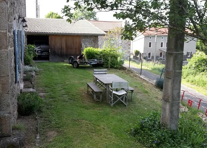 Hébergement de vacances Se Reconnecter à La Nature Au 3 étoiles De Montager à André De Chalencon *