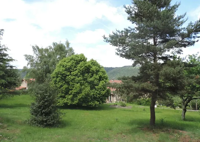 Se Reconnecter à La Nature Au 3 étoiles De Montager à André De Chalencon *