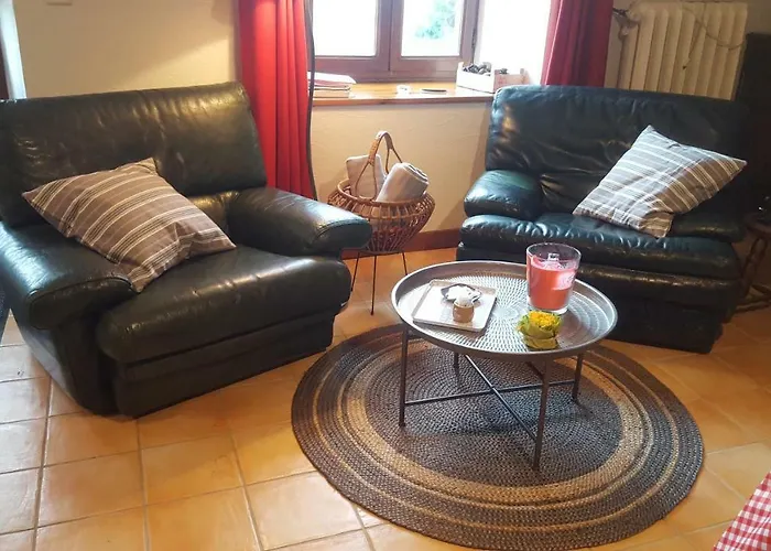 Hébergement de vacances Se Reconnecter à La Nature Au 3 étoiles De Montager à André De Chalencon *